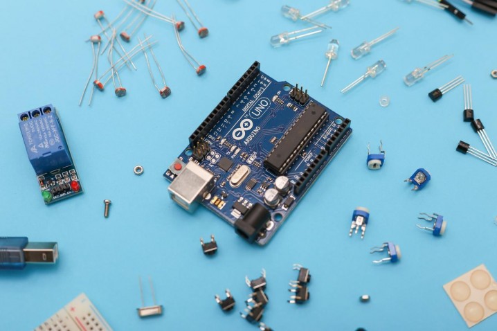 Arduino: Explorando o Mundo da Eletrônica e Programação Criativa